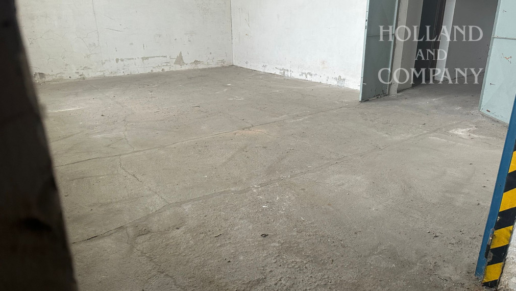 Industriehalle zur Miete in Kúty