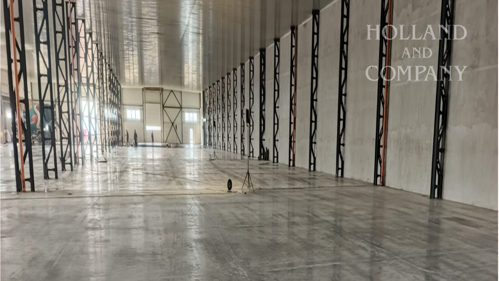 MODERNE PRODUKTIONS- UND LAGERHALLE | 11.000 m² in Gemer