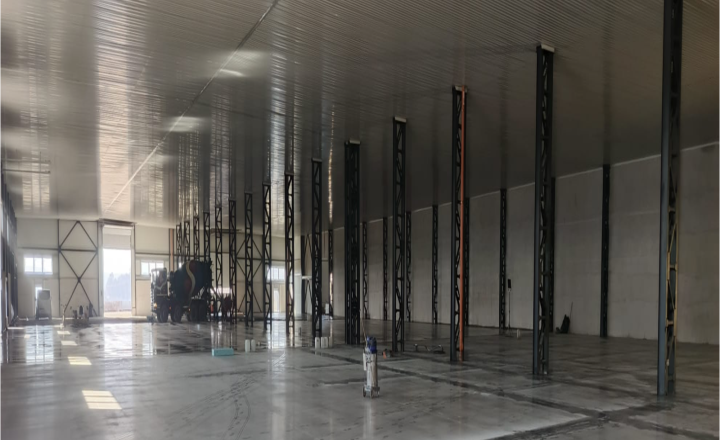 MODERNE PRODUKTIONS- UND LAGERHALLE | 11.000 m² in Gemer - fotografia 4