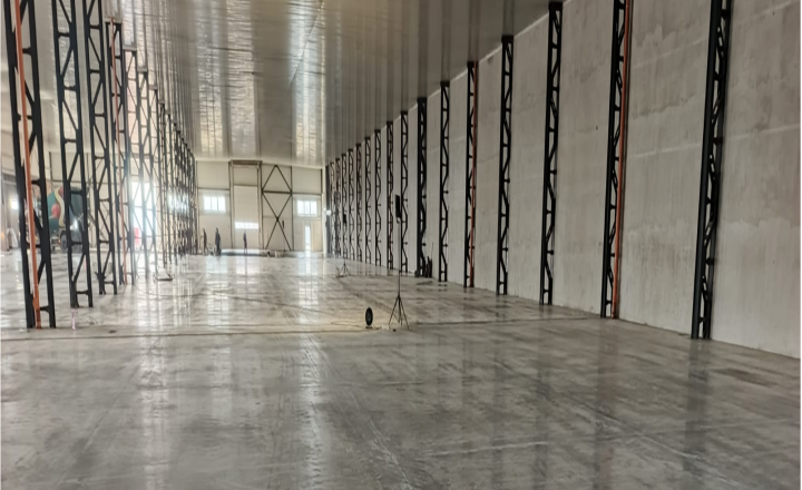 MODERNE PRODUKTIONS- UND LAGERHALLE | 11.000 m² in Gemer - fotografia 5