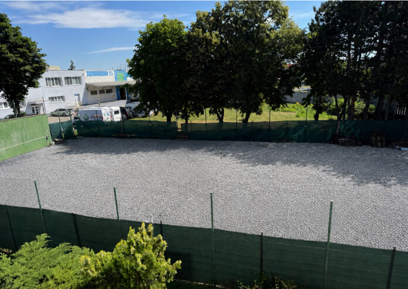 Befestigte Freifläche zur Miete – 650 m², Nová Rožňavská